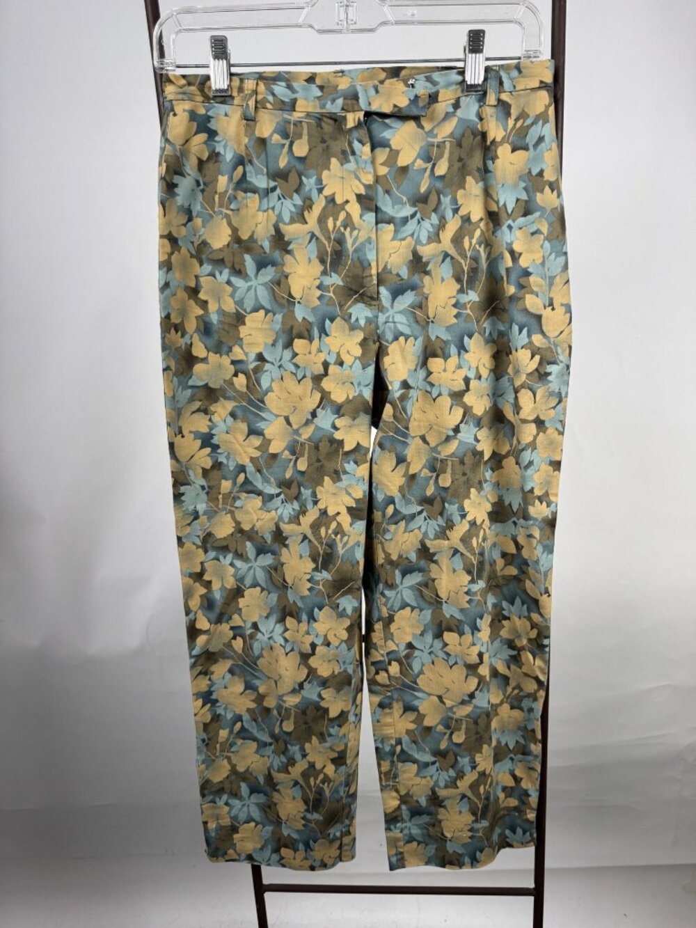 Izod Ladies Stretch Floral Print Pants Sz 6 98% Cotton 2% Spandex